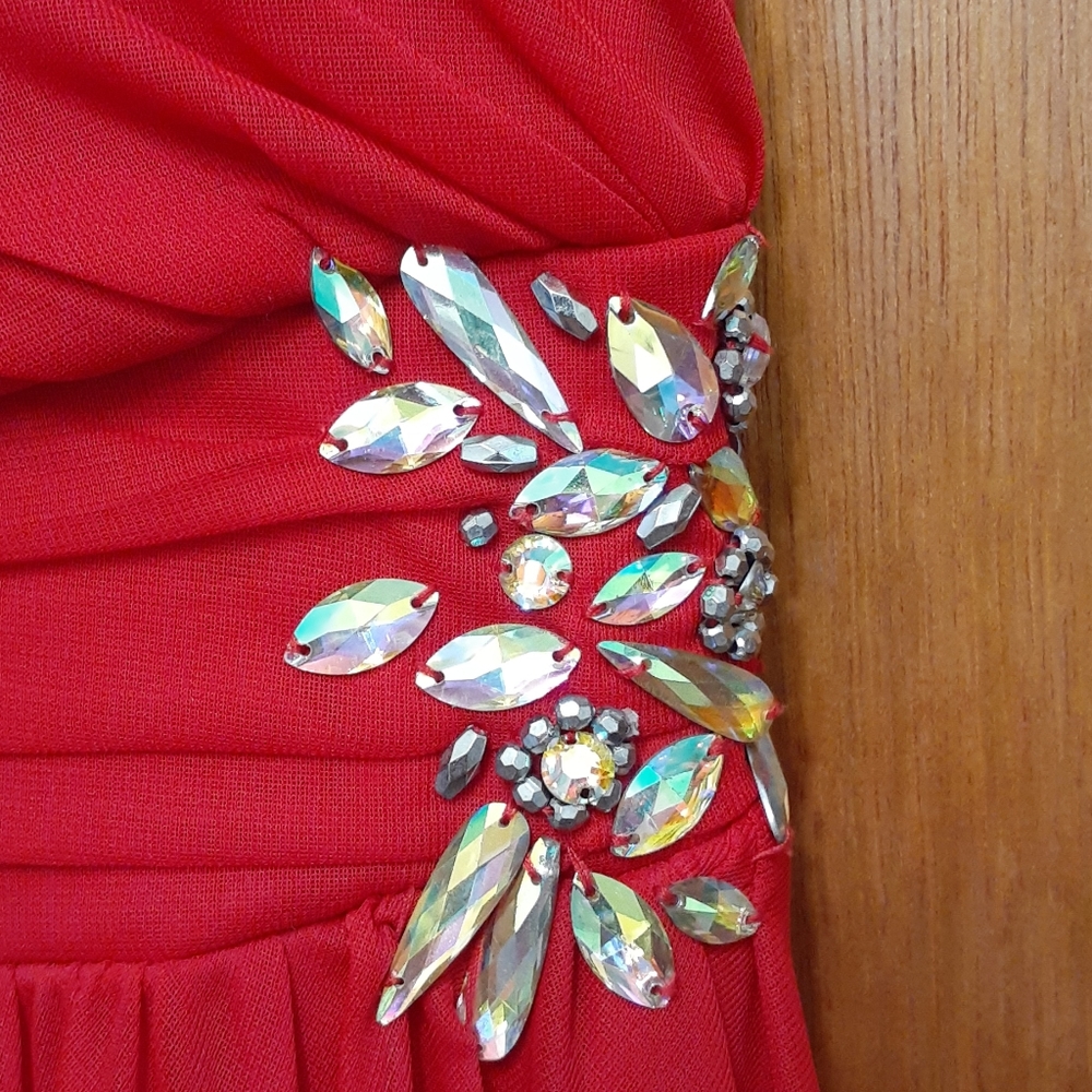Dress - Picture 3 of 4